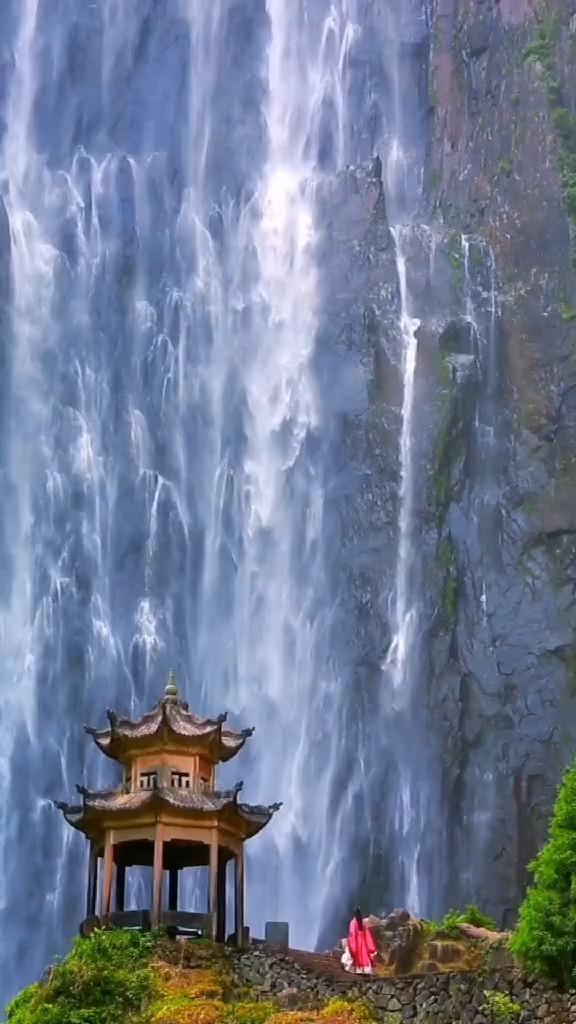 我因为失恋心情不好多喝了几瓶酒，喝醉了被异性朋友亲了几口嘴，现在酒醒了想想很恶心怎么办？